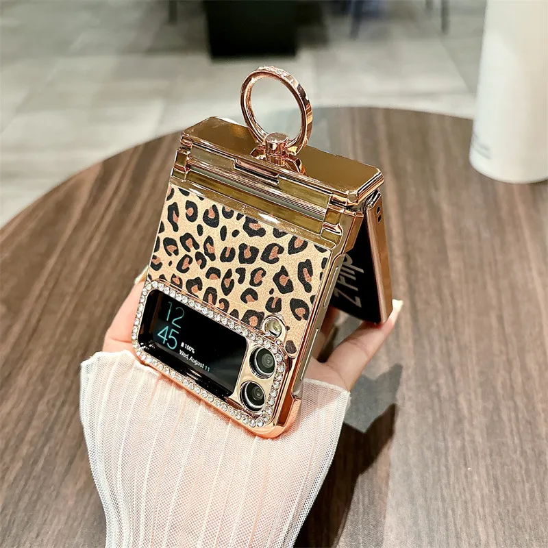 Samsung Flip 4 phone case, FLIP3 foldable screen leopard print light luxury electroplated stand full-coverage drop protection case