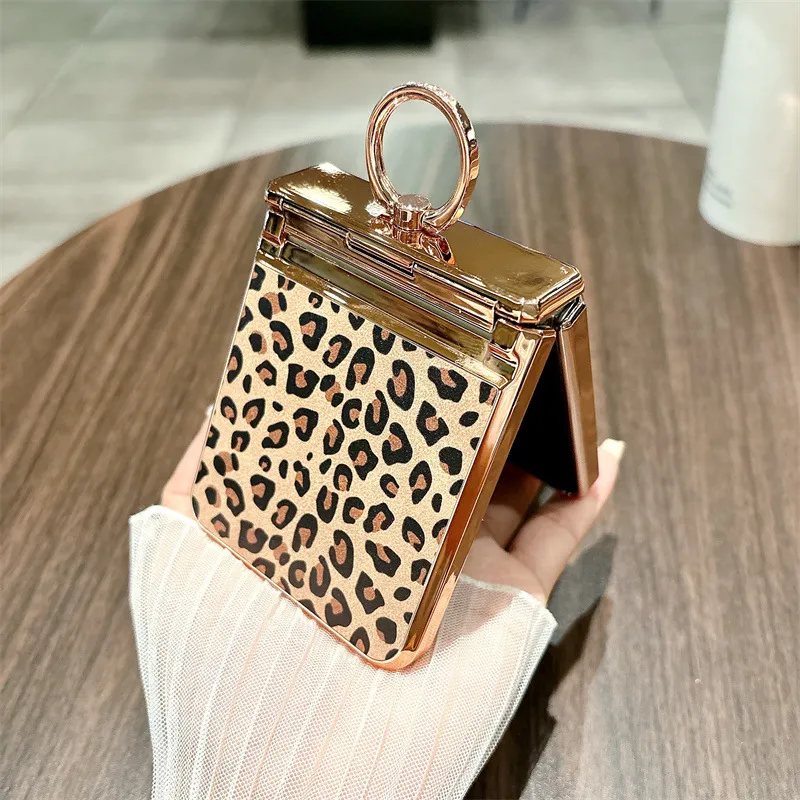 Samsung Flip 4 phone case, FLIP3 foldable screen leopard print light luxury electroplated stand full-coverage drop protection case