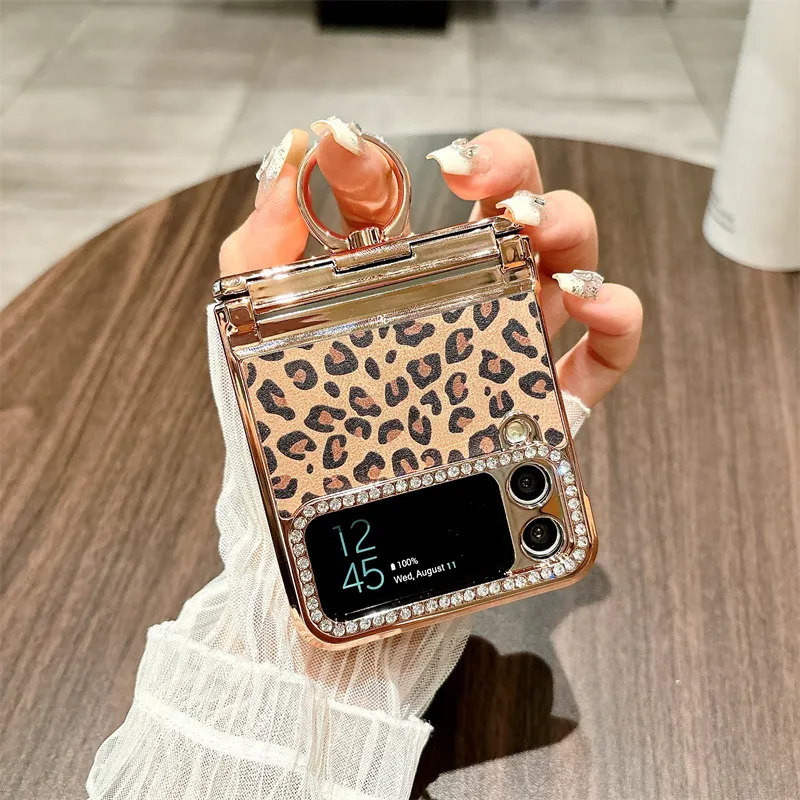 Samsung Flip 4 phone case, FLIP3 foldable screen leopard print light luxury electroplated stand full-coverage drop protection case