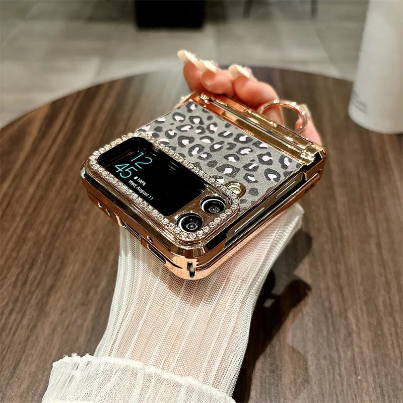 Samsung Flip 4 phone case, FLIP3 foldable screen leopard print light luxury electroplated stand full-coverage drop protection case