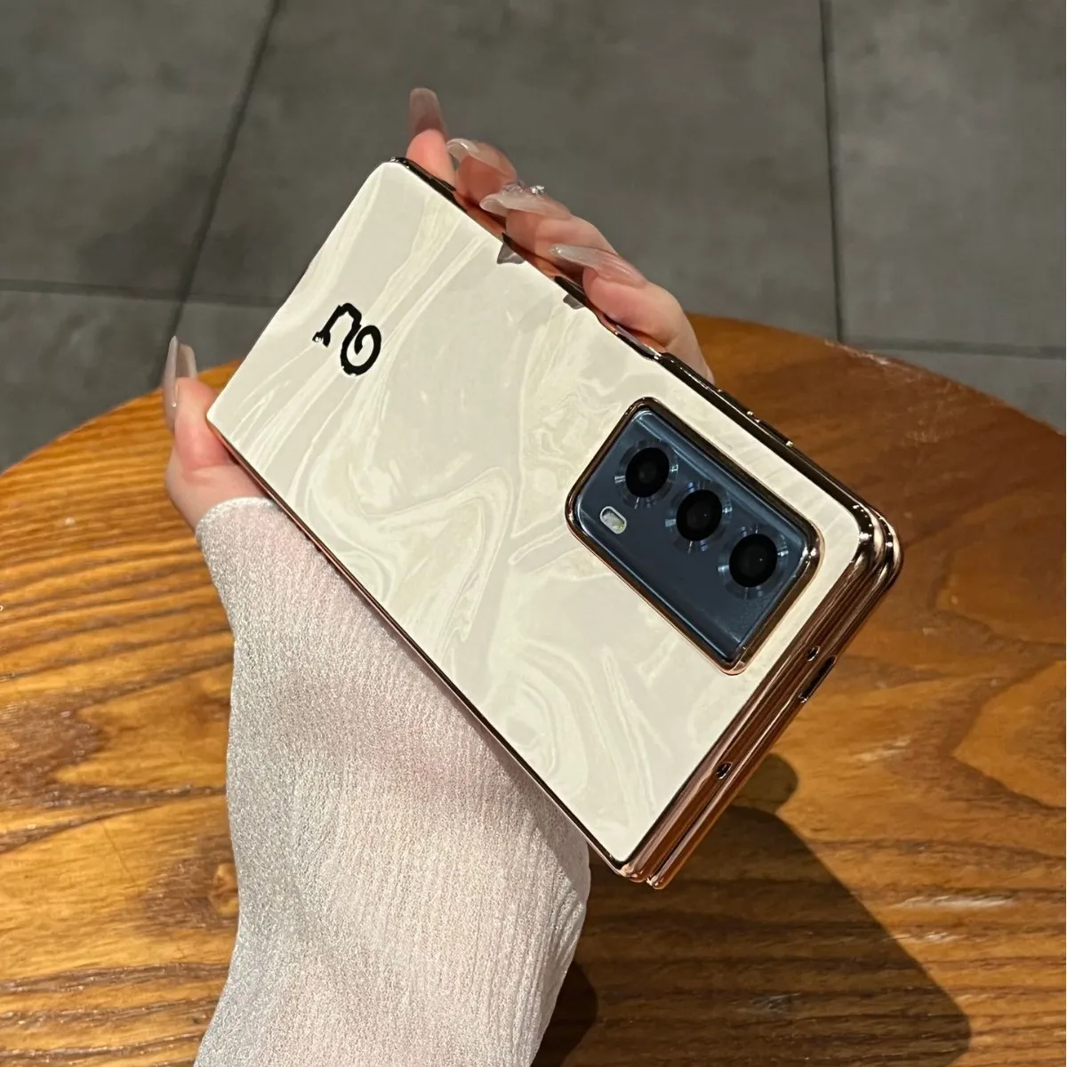 Honor MagicVS2 phone case, foldable screen case, VS2 Year of the Snake red electroplated ultra-thin anti-drop protective case, applicable to all phones.