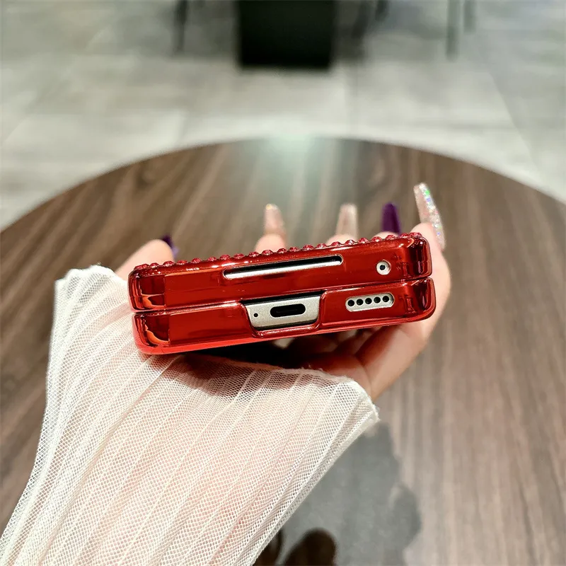 Compatible with Xiaomi MIX Flip2 phone case, glittery full-coverage hinge for drop protection.