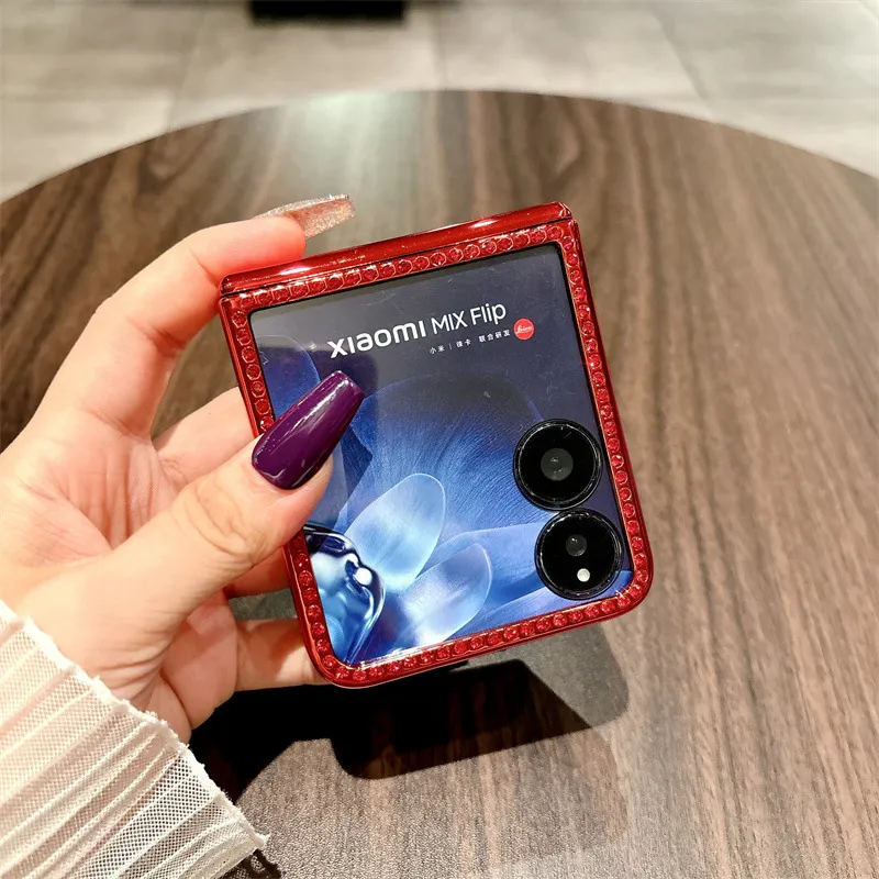 Compatible with Xiaomi MIX Flip phone case, China Red, folding, sparkling glitter, full-coverage hinge, drop protection.