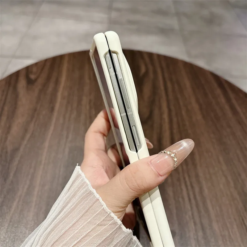vivo x Fold5 phone case XFOLD3 foldable screen hinge full-coverage drop-proof case with integrated screen protector.