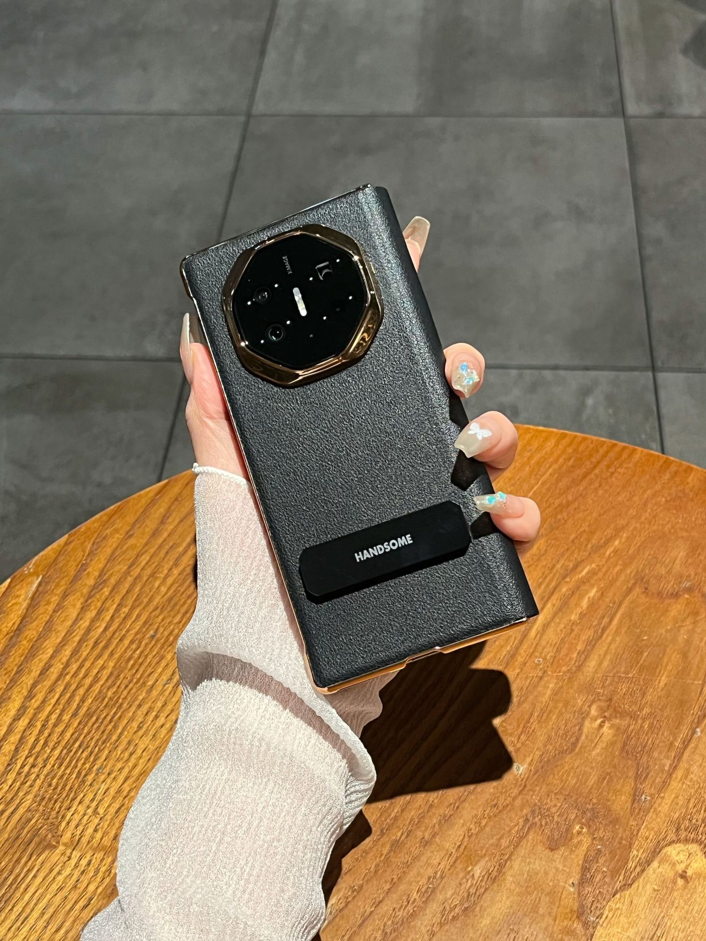 Compatible Huawei MATEXT phone case, smart leather case with screen stand, folding, full-coverage, drop-proof protective case. - Black stand version Huawei Mate XT