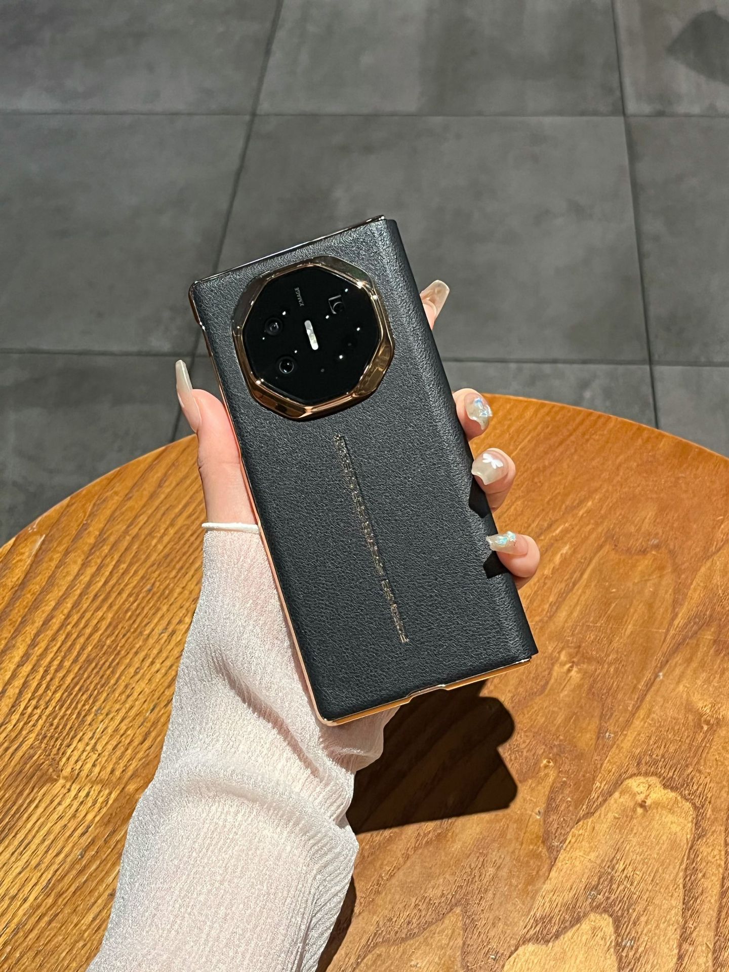 Compatible Huawei MATEXT phone case, smart leather case with screen stand, folding, full-coverage, drop-proof protective case. - Black Huawei Mate XT