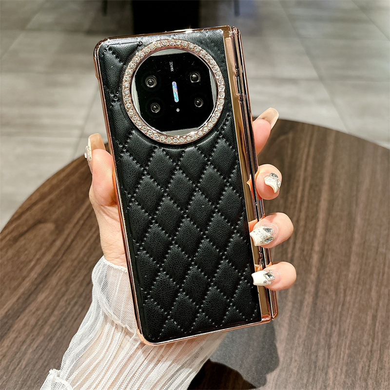 Compatible with Huawei Mate X5 phone case, MATE X3 foldable screen stand, electroplated leather hinge, and drop-proof protective case. - Black Chanel Huawei Mate X5
