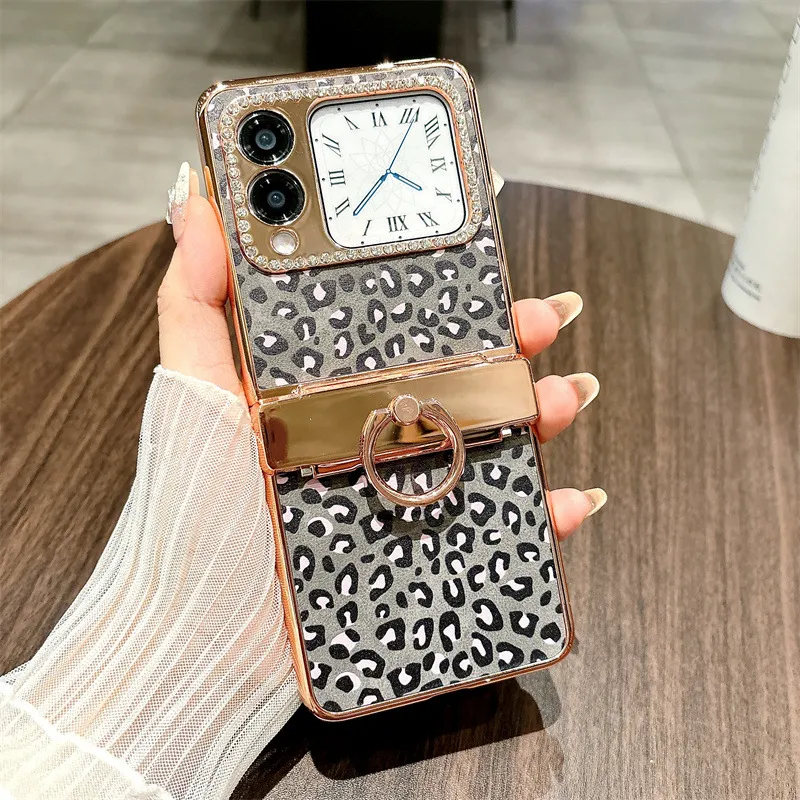 Compatible Huawei Nova Flip phone case, Nova Flip foldable screen leopard print stand hinge full-coverage shockproof case - Black leopard print Huawei Nova Flip